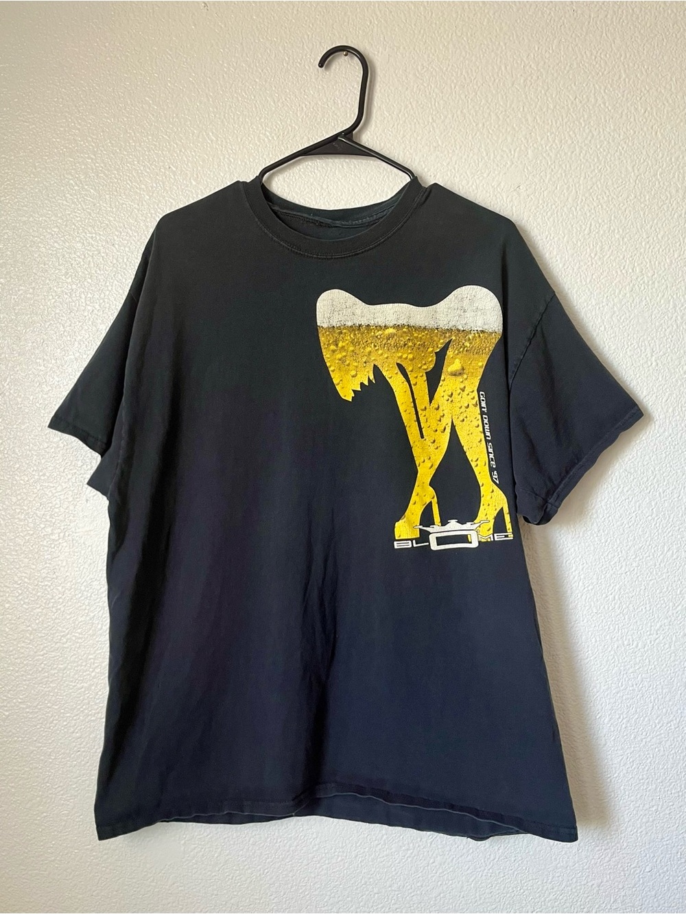 Vintage Y2K Parody “Blo-me” Woman Body Filled with Beer Shirt XL